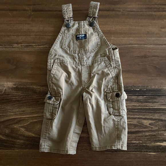 OshKosh Khaki Cargo Overalls Infant 6 Months - Picture 1 of 8